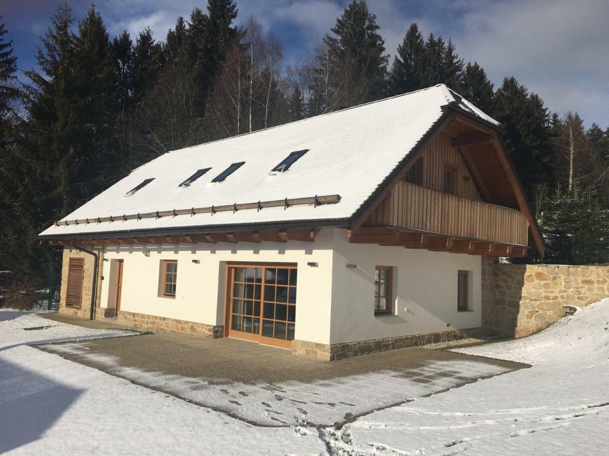 Chalupa Pecival Lipno Lipno nad Vltavou Exterior photo